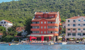Отель Apart hotel Samardzic  Тиват